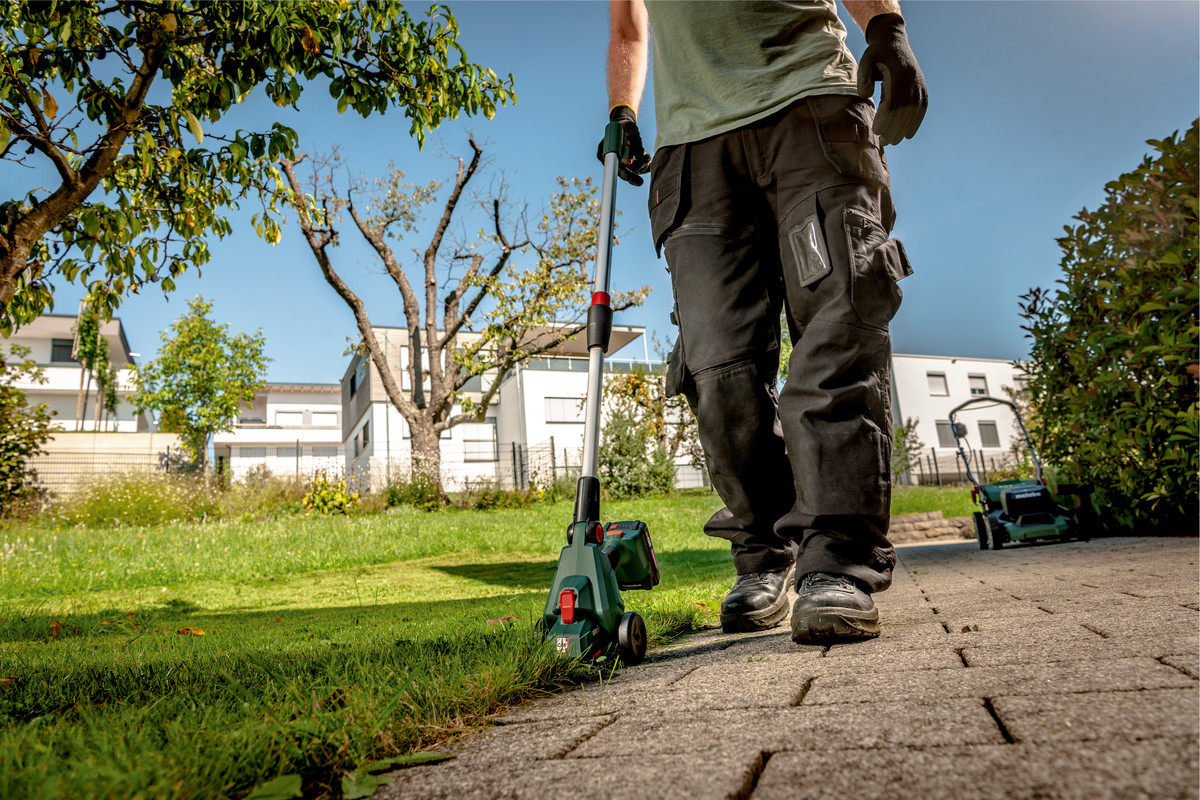 Metabo Akku-Strauch- und Grasschere SGS 18 LTX Q (Karton)