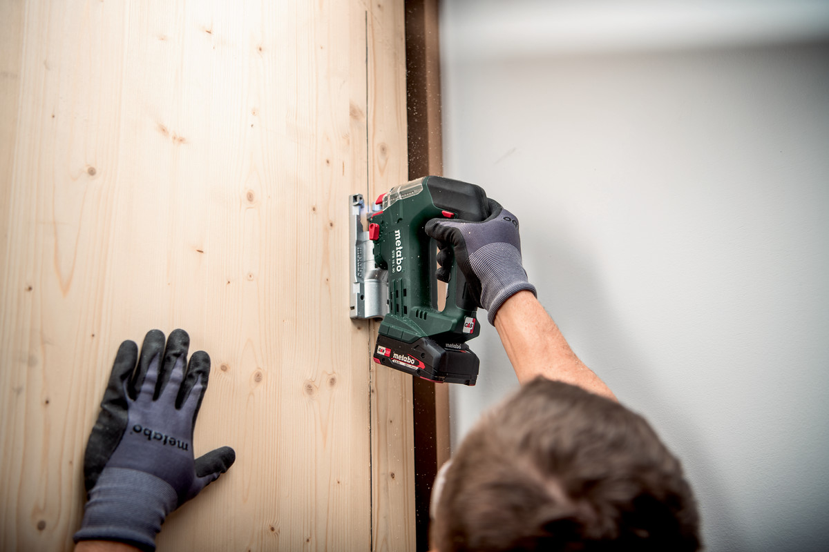 Metabo Akku-Stichsäge STB 18 L 90 (Karton)