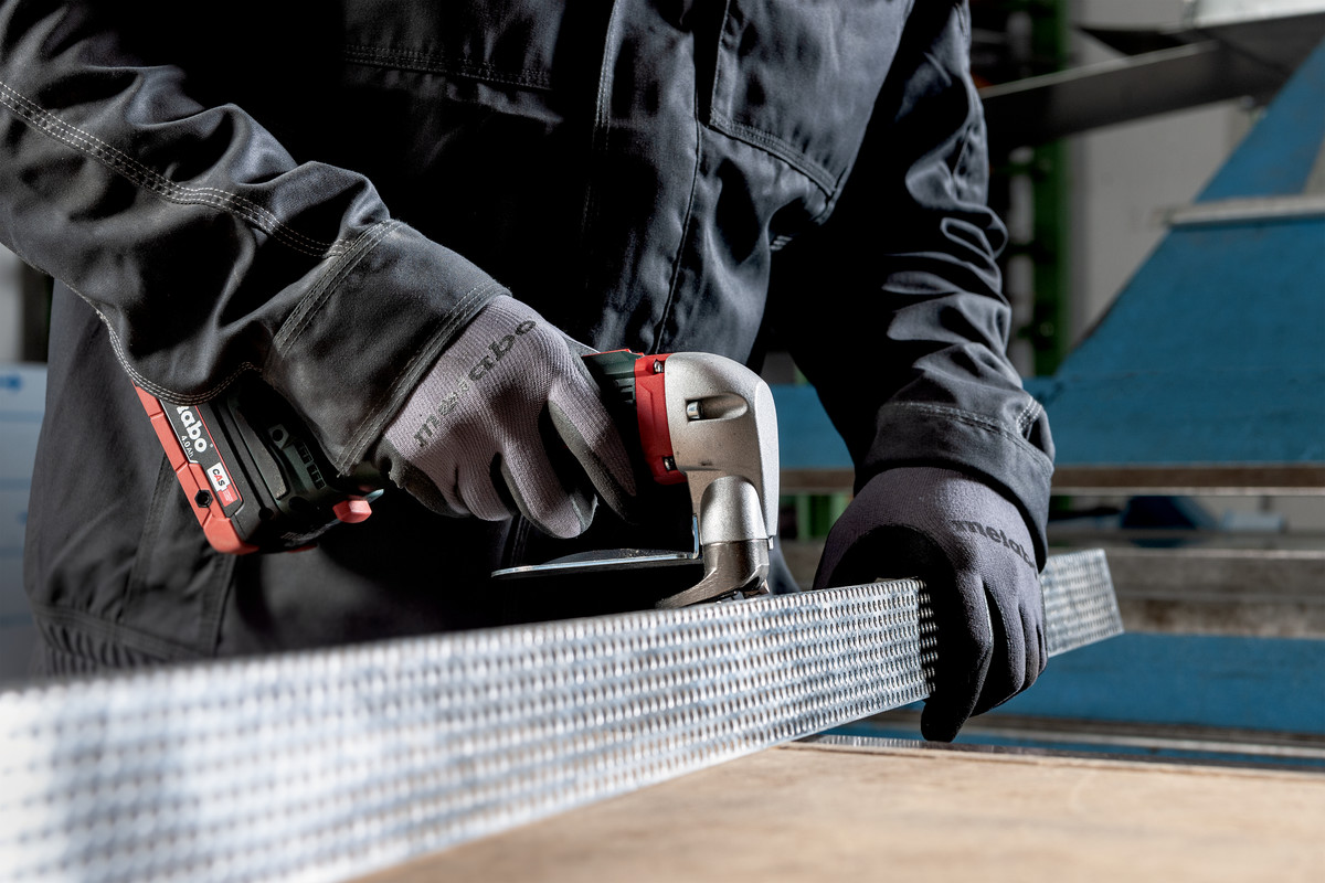 Metabo Akku-Blechschere SCV 18 LTX BL 1.6 (Karton)