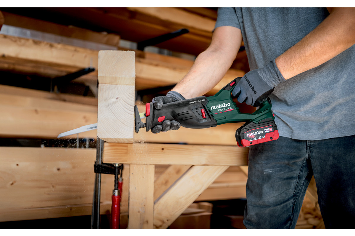 Metabo Akku-Säbelsäge SSEP 18 LT BL (Karton)