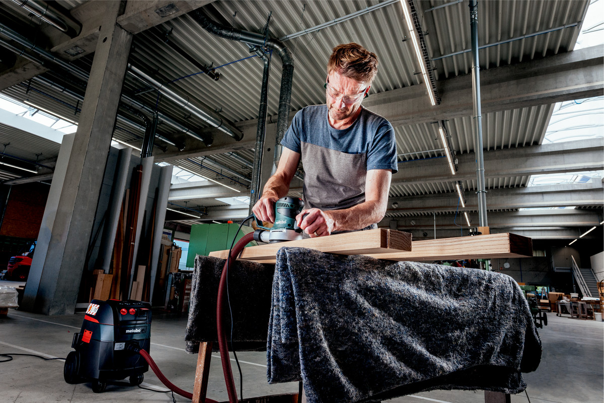 Metabo Exzenterschleifer SXE 450 TurboTec (Karton)