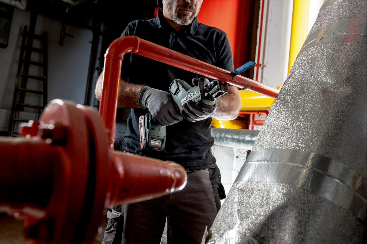 Metabo Akku-Säbelsäge SSE 18 LTX BL Compact (Karton)