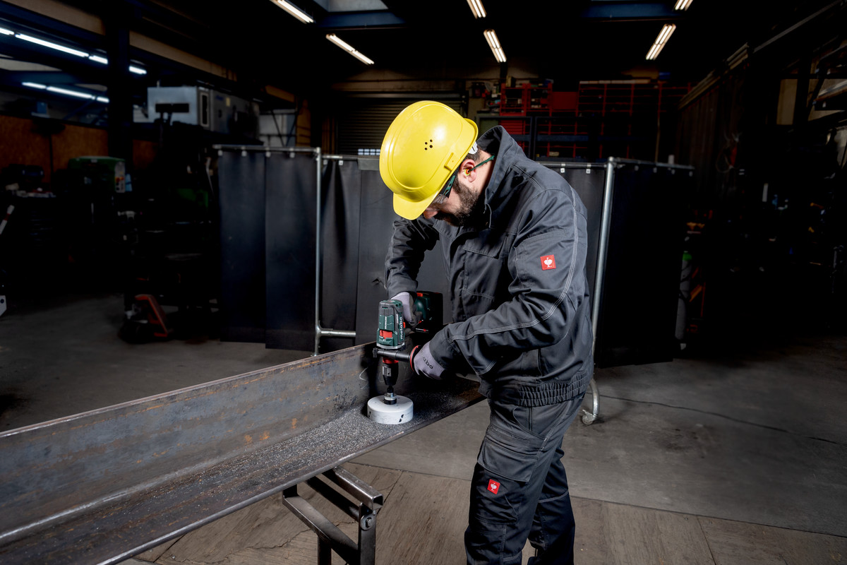 Metabo Akku-3-Gang-Bohrschrauber BS 18 LTX-3 BL Q I Metal (ohne Akku, Karton)