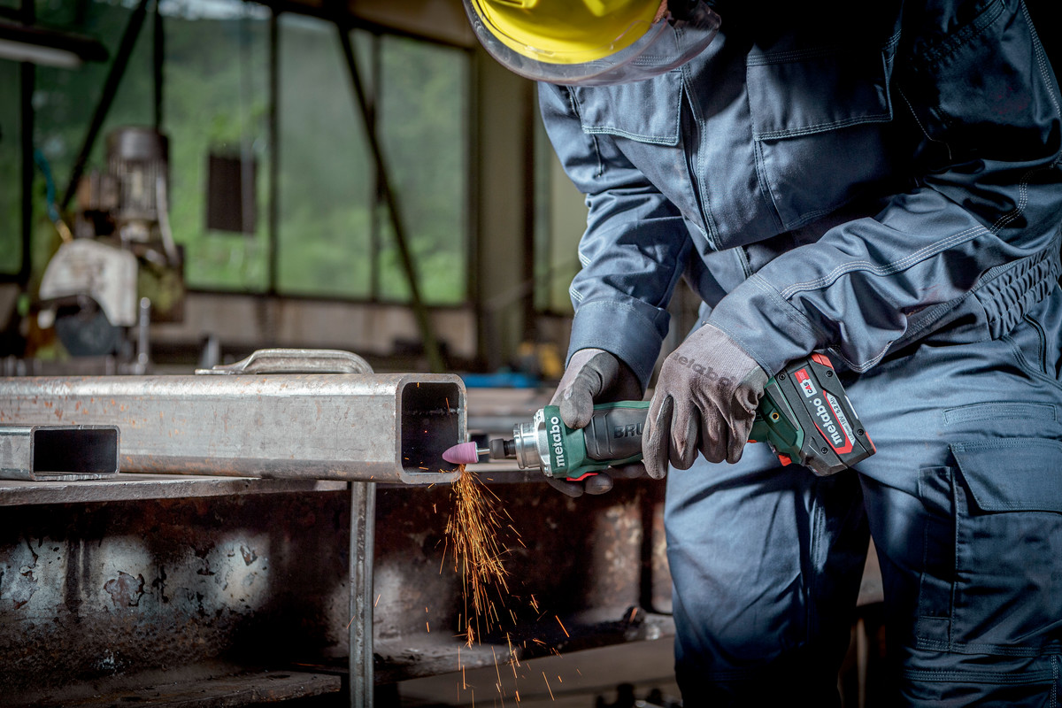 Metabo Akku-Geradschleifer GVB 18 LTX BL 11-28 Compact