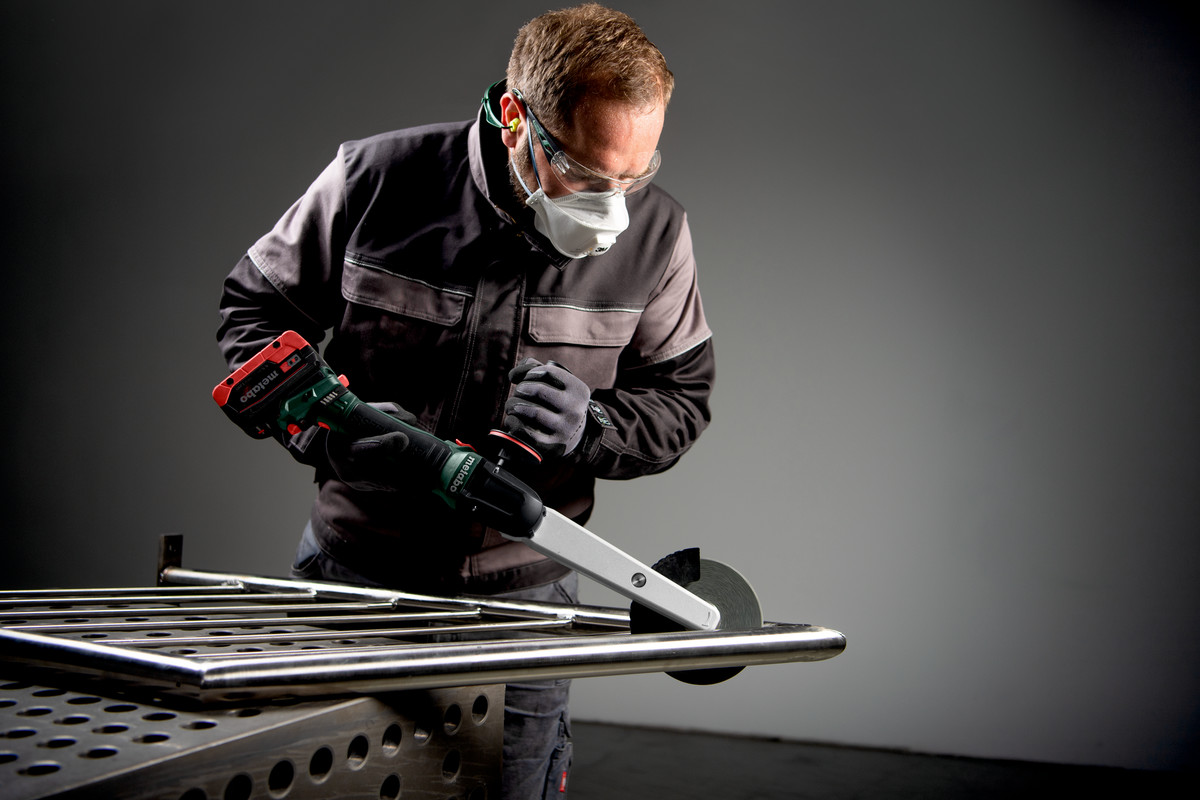 Metabo Akku-Kehlnahtschleifer KNSVB 18 LTX BL 150