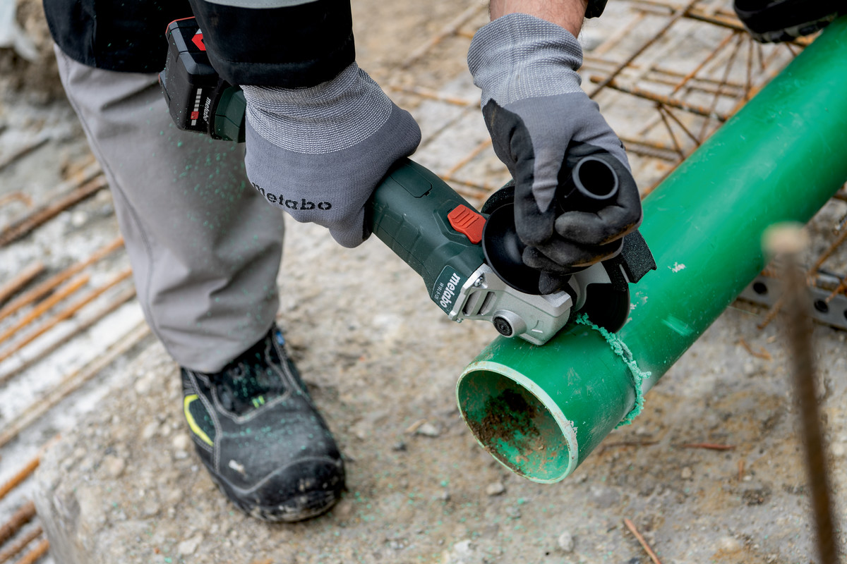 Metabo Akku-Winkelschleifer W 18 L 9-115 (metaBOX 165 L)
